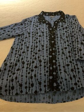 Habitat Blue Button-Front Top with Black Abstract Stripe Pattern